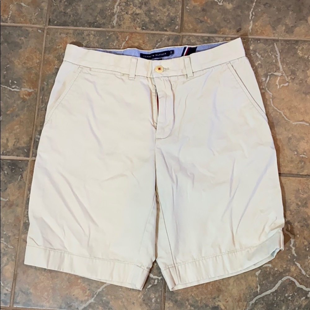 Tommy Hilfiger Flat Front Classic Khaki Shorts